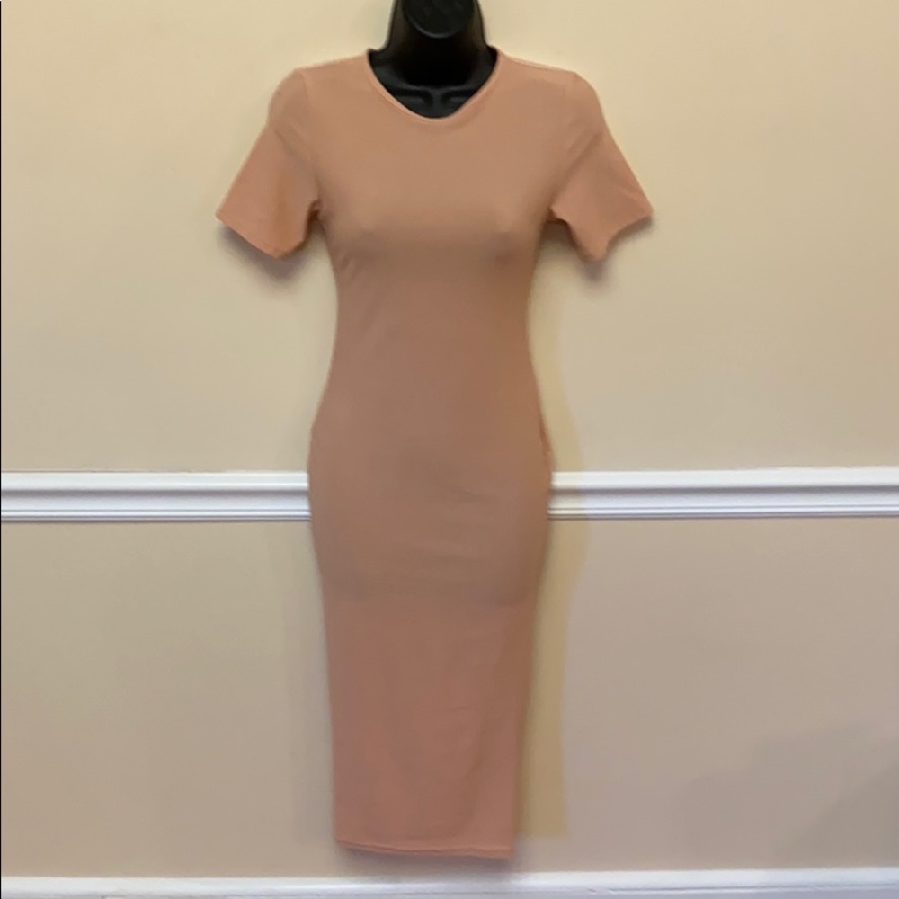 NWT-PrettyLittleThing Camel Cap Sleeve Midi Dress